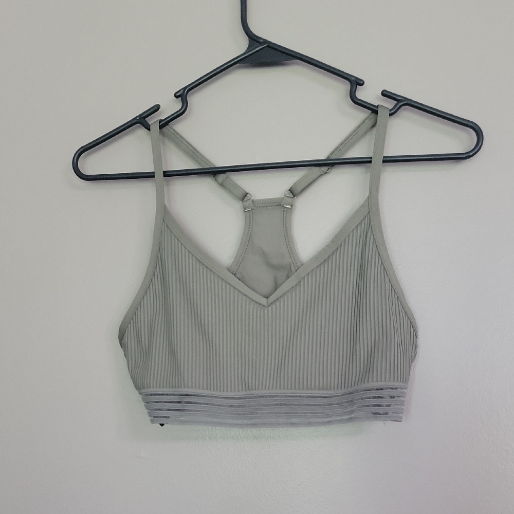 Victorias Secret Pink Sport Ultimate Lightly Lined Green Bralette Size M